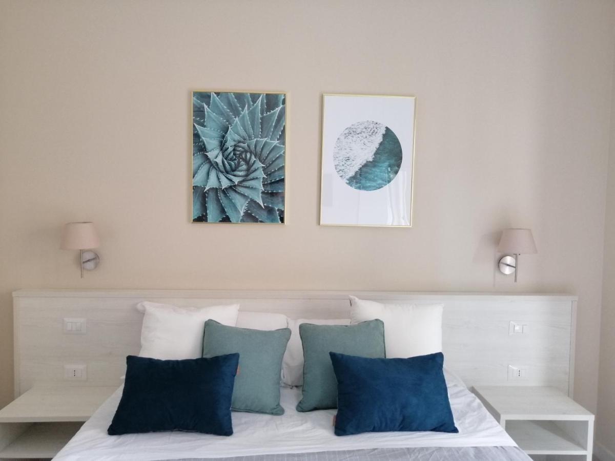 Oikia Rooms Parghelia Bagian luar foto